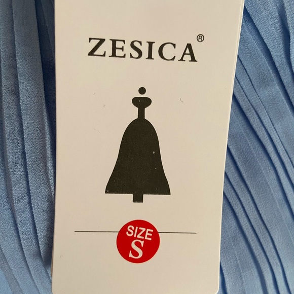 ZESICA Women's 2023 Sleeveless Halter Neck Ruffle Tiered Layed Chiffon Fl  Small - Picture 5 of 10